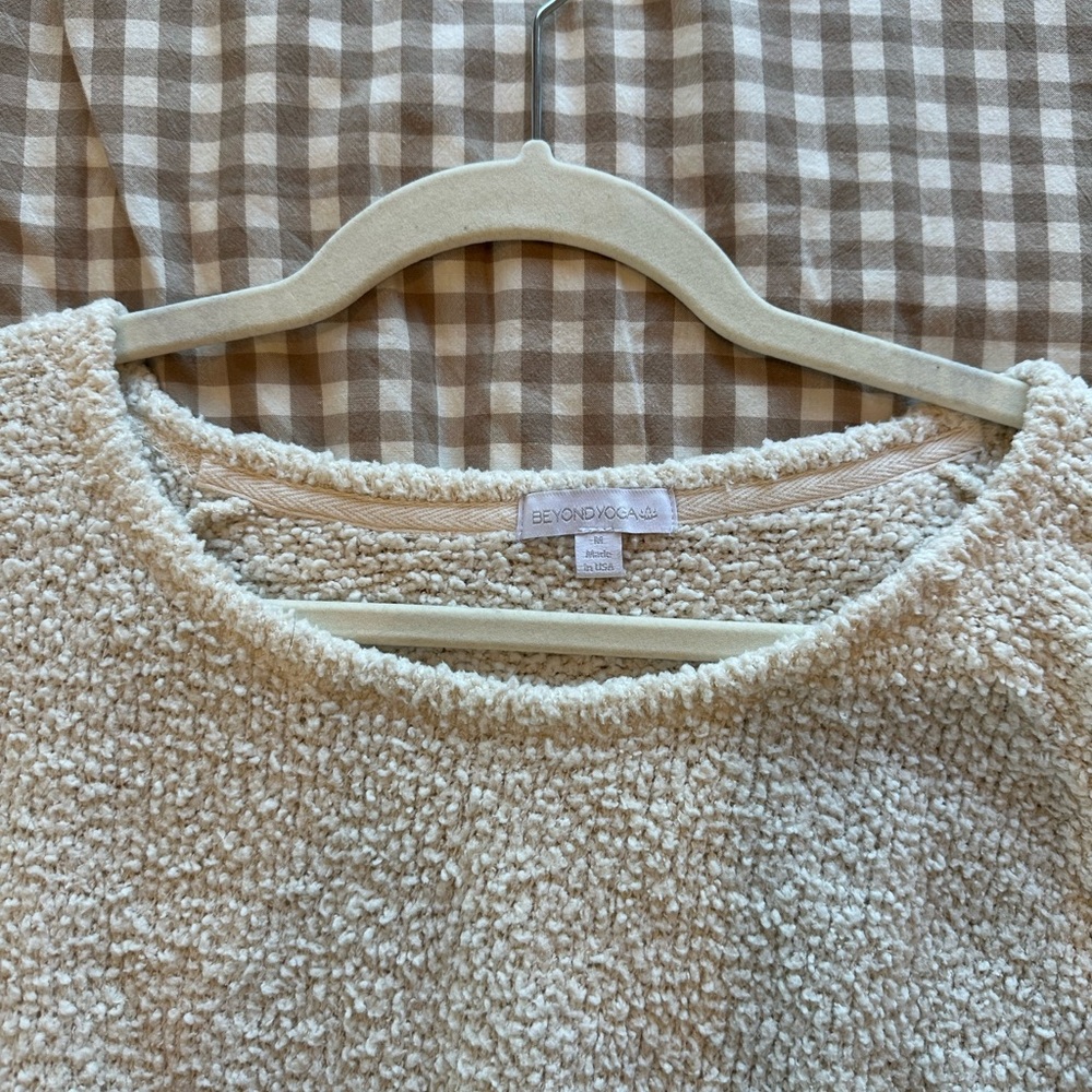 Beyond Yoga Cream Crew Neck Sweater - Picture 2 of 3